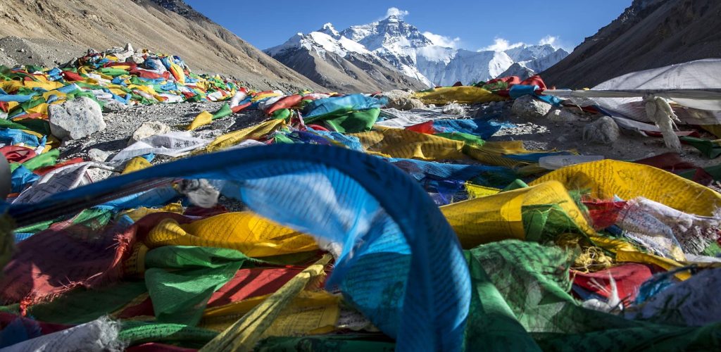 everest-base-camp-closed